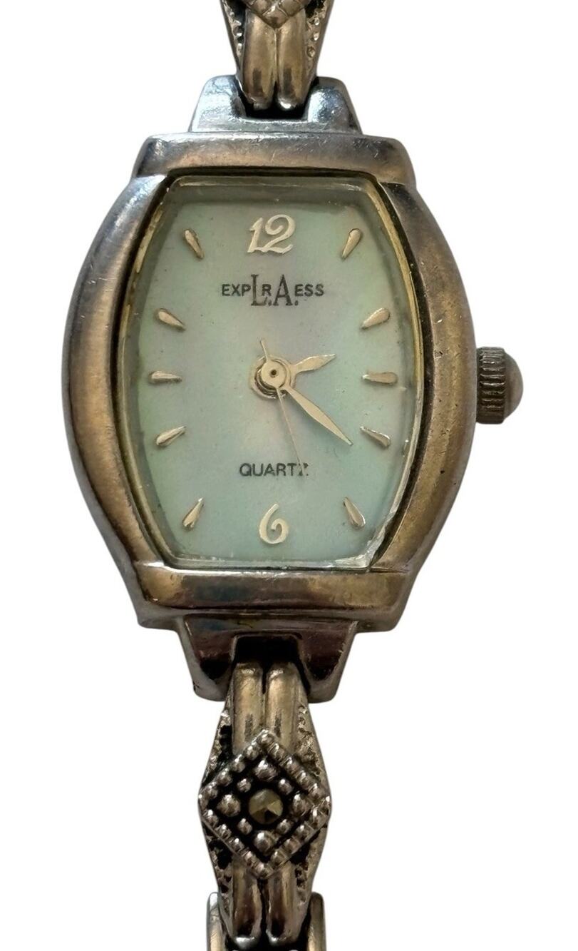 LA Express Womens Quartz Watch Marcasite Style Link MOP Dial New Battery vintage